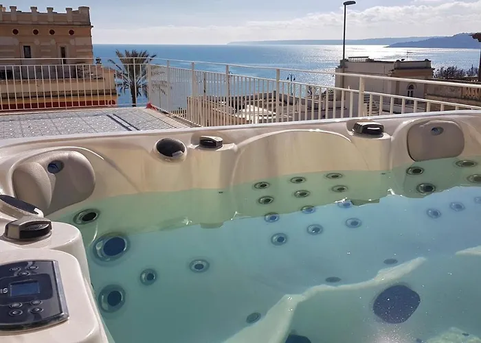 Hotel adatto agli animali: Villa Cesarea Dimora di Charme